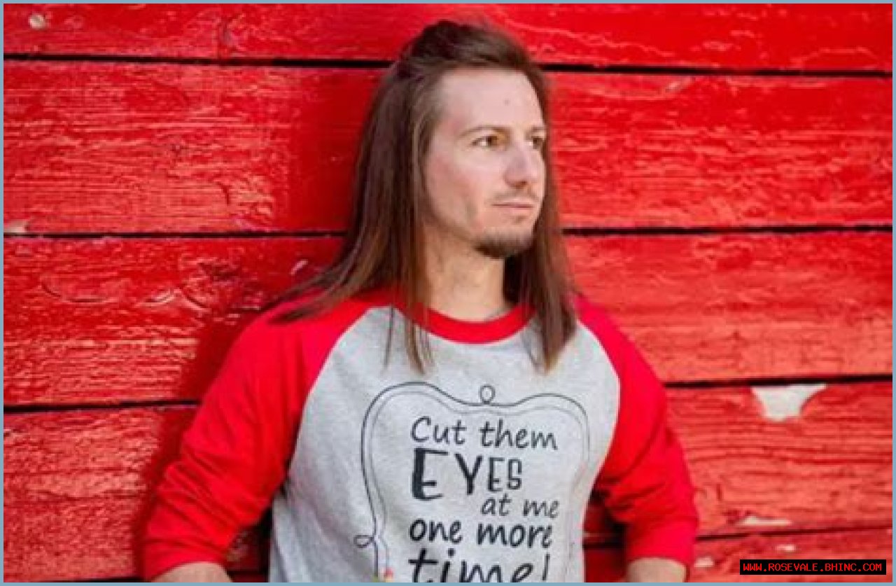 Darren Knight Net Worth, Age, Height, Bio, Birthday, Wiki!
