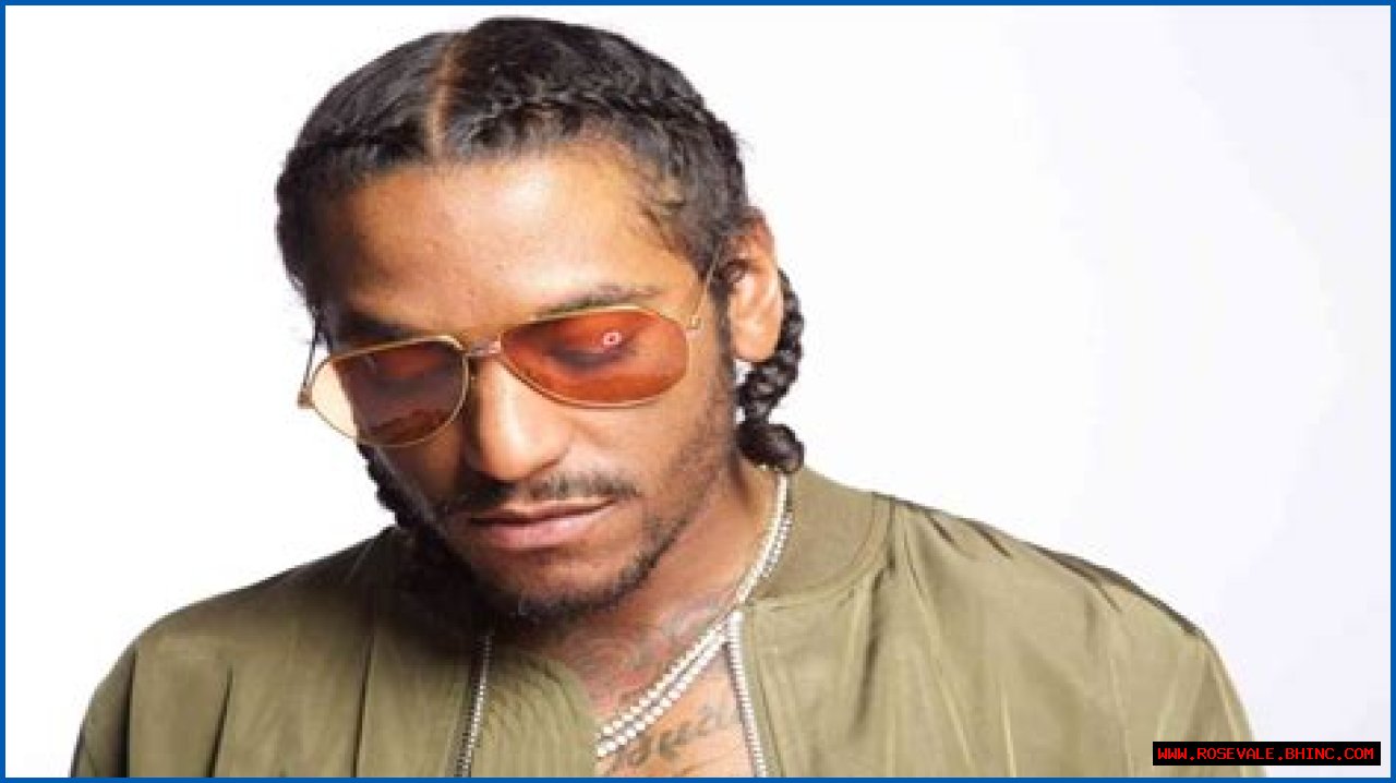 Lloyd Polite Net Worth, Age, Height, Bio, Birthday, Wiki!