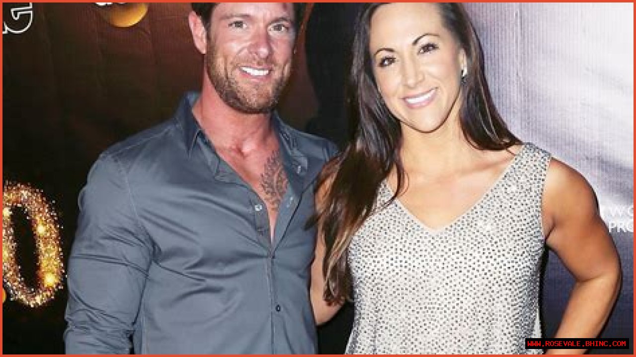Noah Galloway Proposes to Girlfriend Jamie Boyd During Live DWTS
