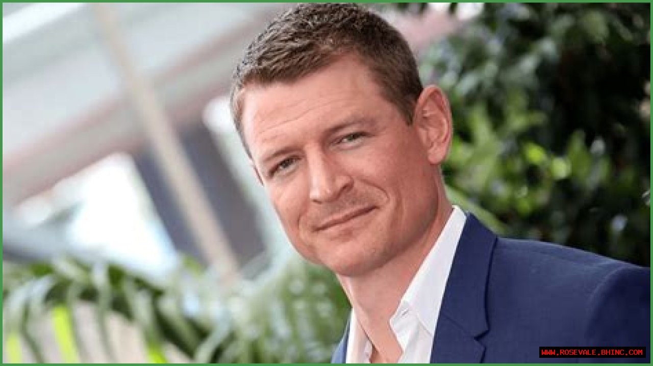 Philip Winchester Net Worth, Age, Height, Weight, Family, Wiki 2024