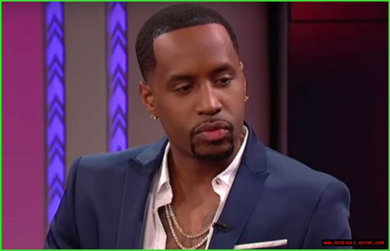 Safaree Shows Fans His Equipment For A Quest To The Pharmacy – Check Out The Video