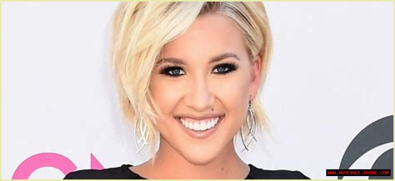 Savannah Chrisley’s Bikini Photos Prove She’s a Southern Charm! See Her Sexiest Swimsuit Moments