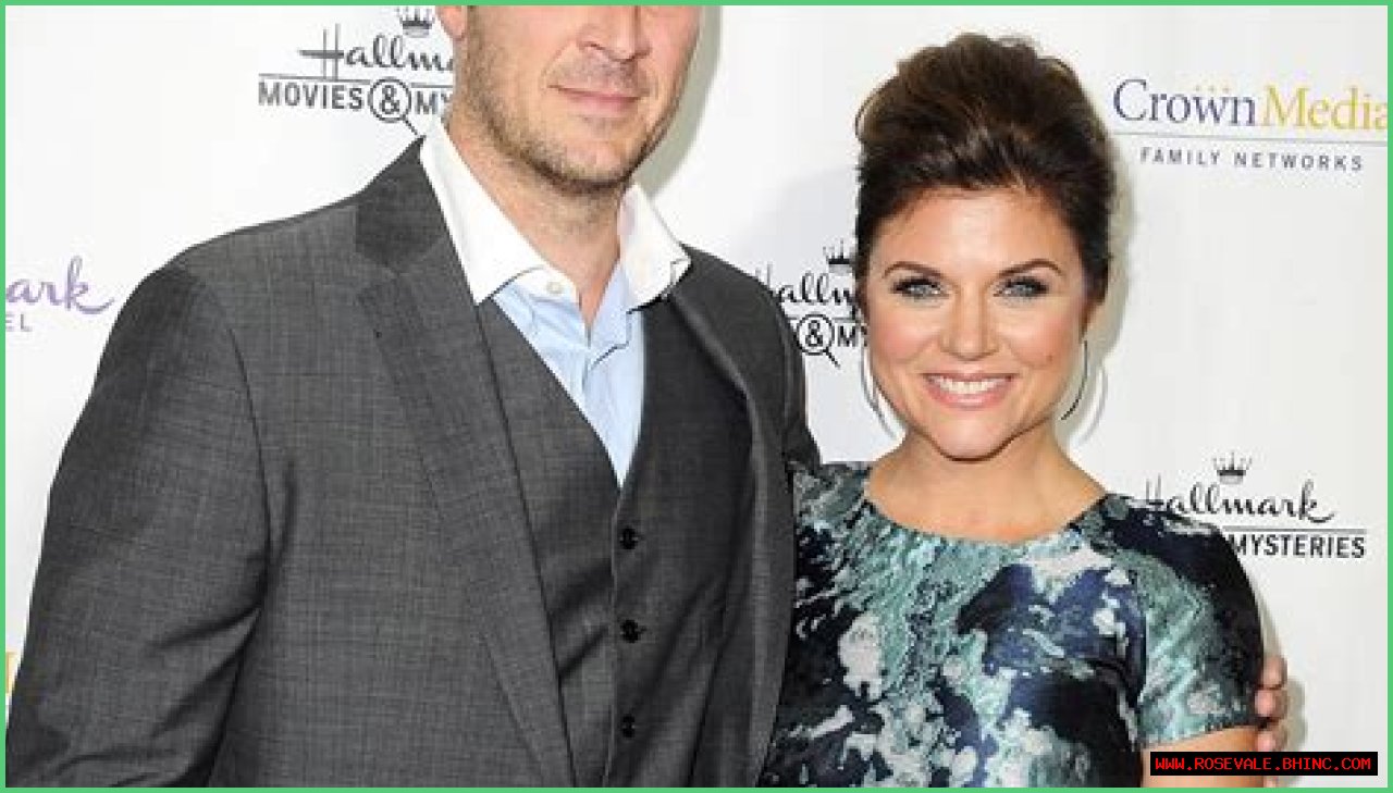 Tiffani Thiessen Pregnant, Expecting Second Child With Brady Smith